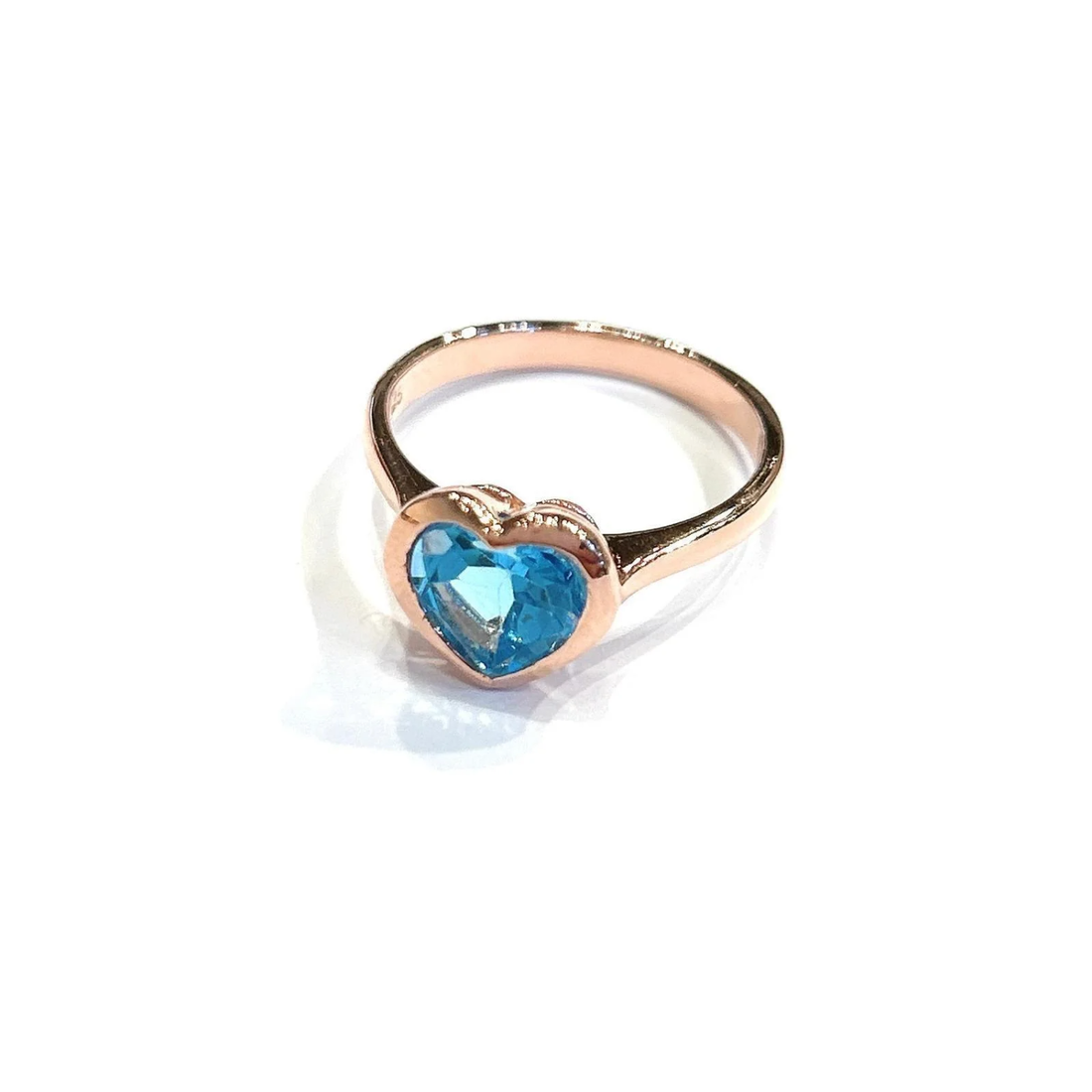 Bochic “Capri” Blue Topaz Heart Shape Ring Set In 18K Gold & Silver