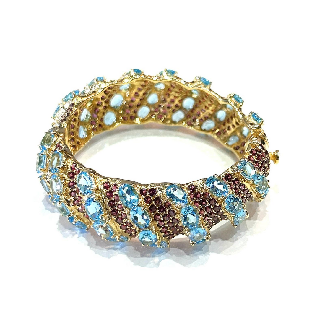 Bochic “Capri” Amethyst & Blue Topaz Gem & Cuff Set In 18K Gold & Silver