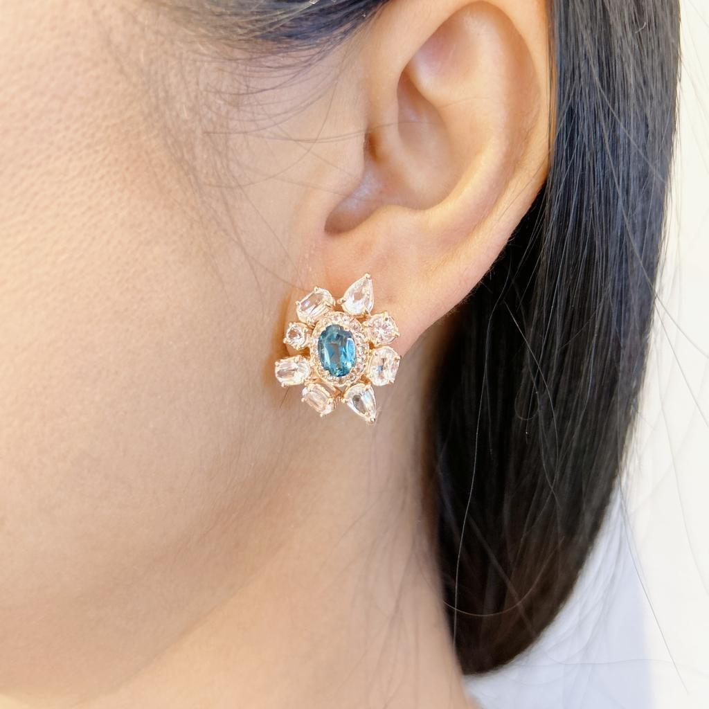 Bochic “Capri” Blue London Topaz Clip on Earrings Set In 18K Gold & Silver