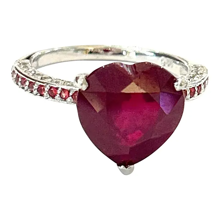 Bochic “Orient” Diamond & Ruby Vintage Solitaire Ring Set in 18k & Silver Size Us 7